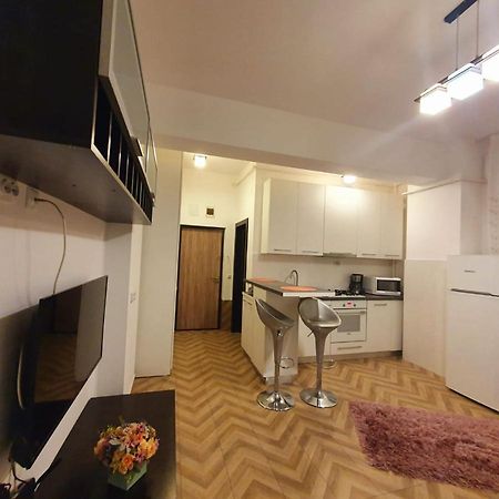 Concept Residence Regim Hotelier Iasi Exteriör bild
